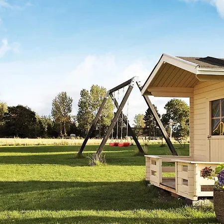 Luxury Retreat With Pool - By Traum Feriehus Bogense