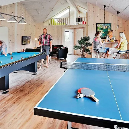 Holiday home 22 Person In