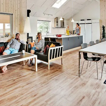 22 Person In Holiday home